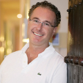 Herr Dr. med. dent. Volker Staubach