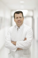 Herr Dr. med. Jörg Celesnik