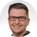 Herr  Achim Gütges