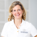 Frau  Benigna Kass