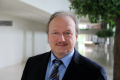 Herr Prof. Dr. med. Thomas Lesser